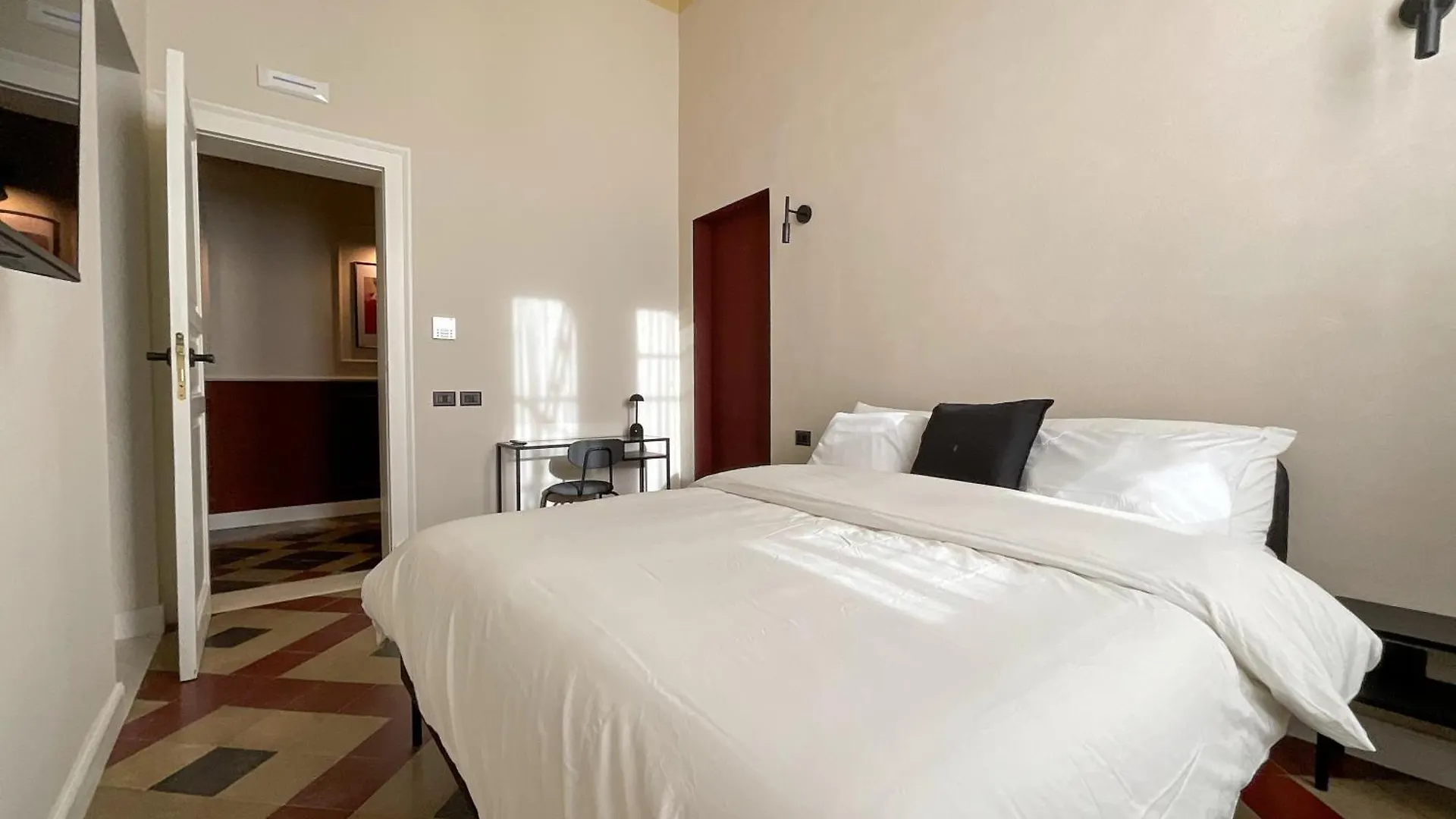 Maison Ines Luxury B&B Messine