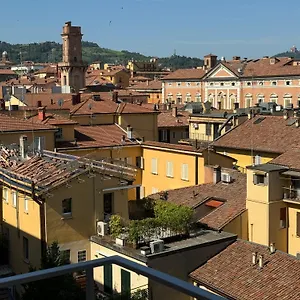 Nicholas Center- Bed & Breakfast Bologna