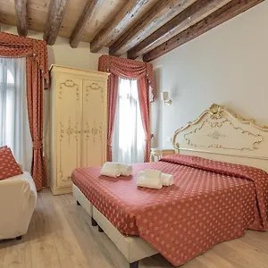 https://sweet-home-venice-30135.hotelinveneto.com